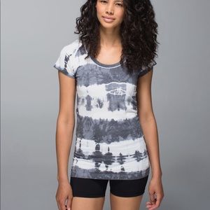 Lululemon Swifty top